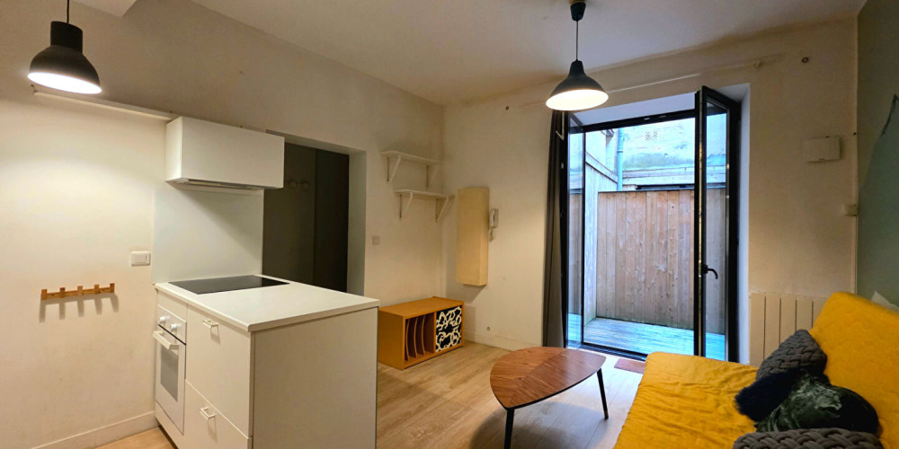 appartement à BORDEAUX (33000)