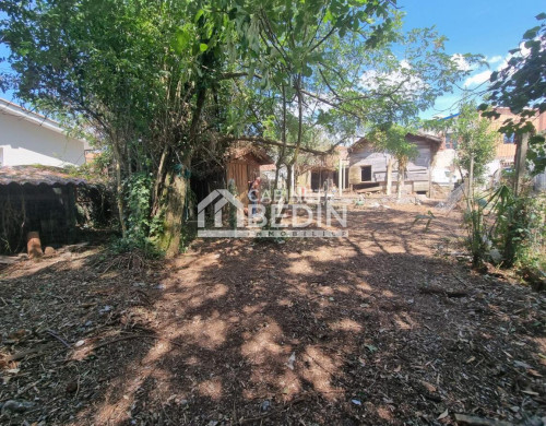 terrain  GUJAN MESTRAS