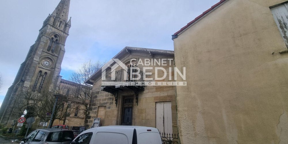 immeuble à ST LOUBES (33450)