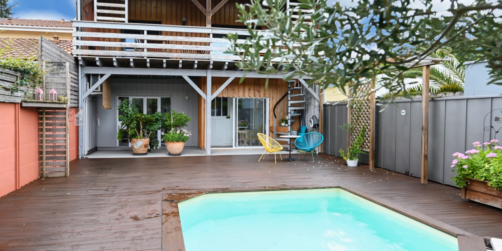 maison à MERIGNAC (33700)