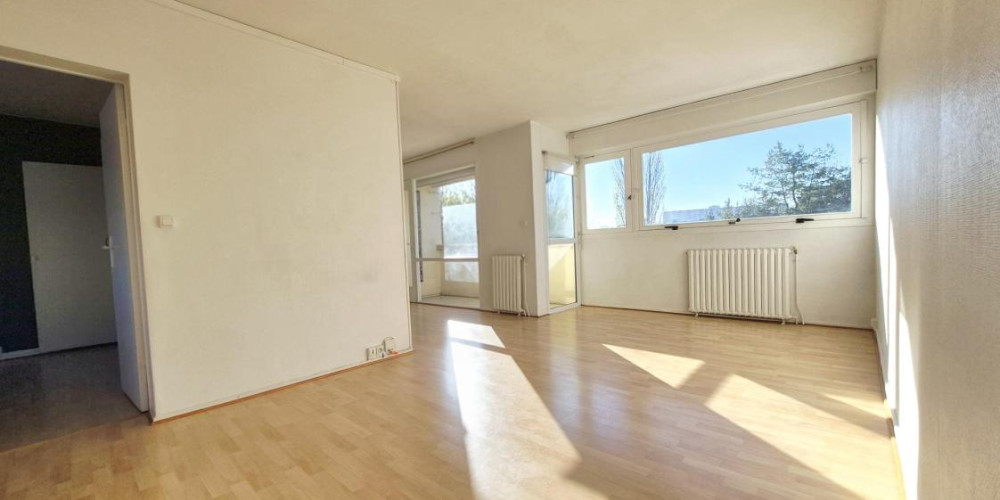 appartement à LE BOUSCAT (33110)