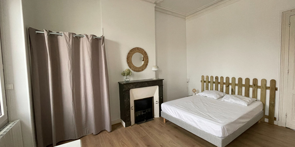 appartement à BORDEAUX (33000)