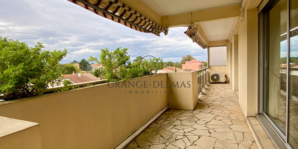 appartement à BORDEAUX (33000)