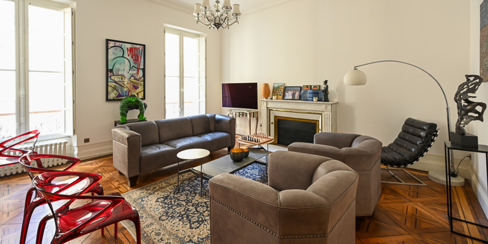 appartement à BORDEAUX (33000)