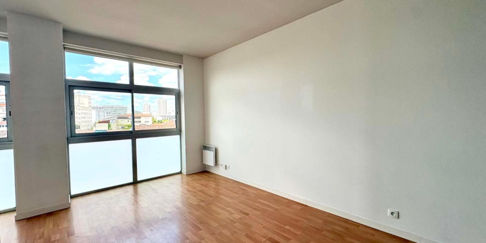 appartement à BORDEAUX (33000)
