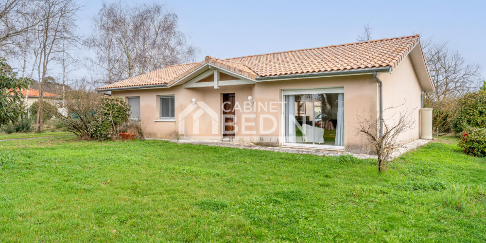 maison à LE TAILLAN MEDOC (33320)
