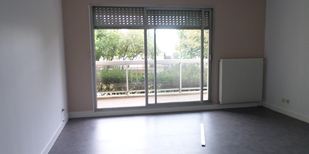 appartement à LE BOUSCAT (33110)