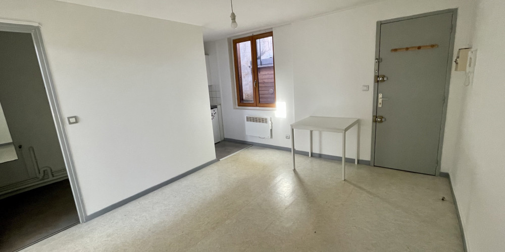 appartement à BORDEAUX (33000)