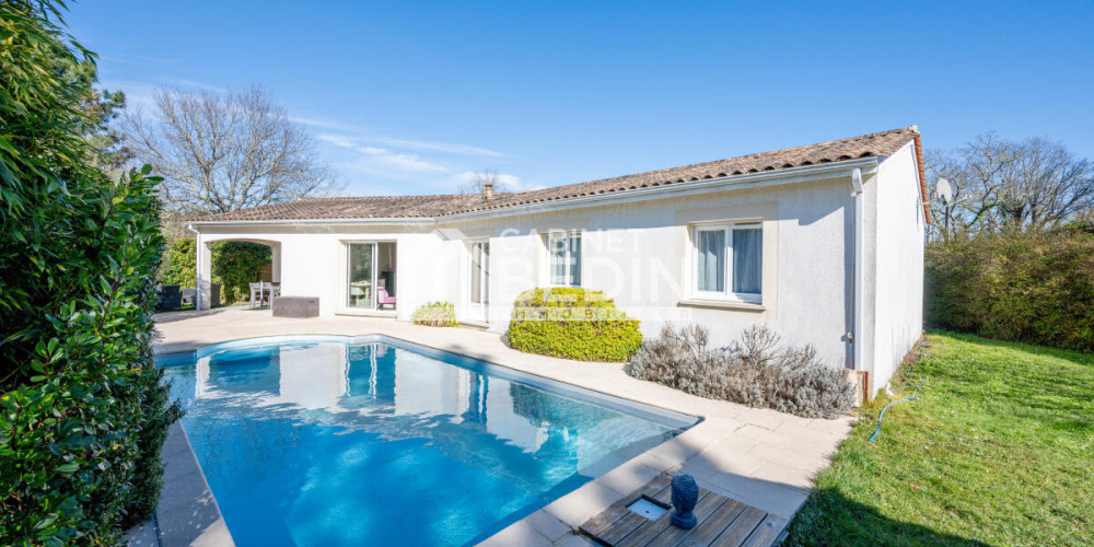 maison à ST AUBIN DE MEDOC (33160)