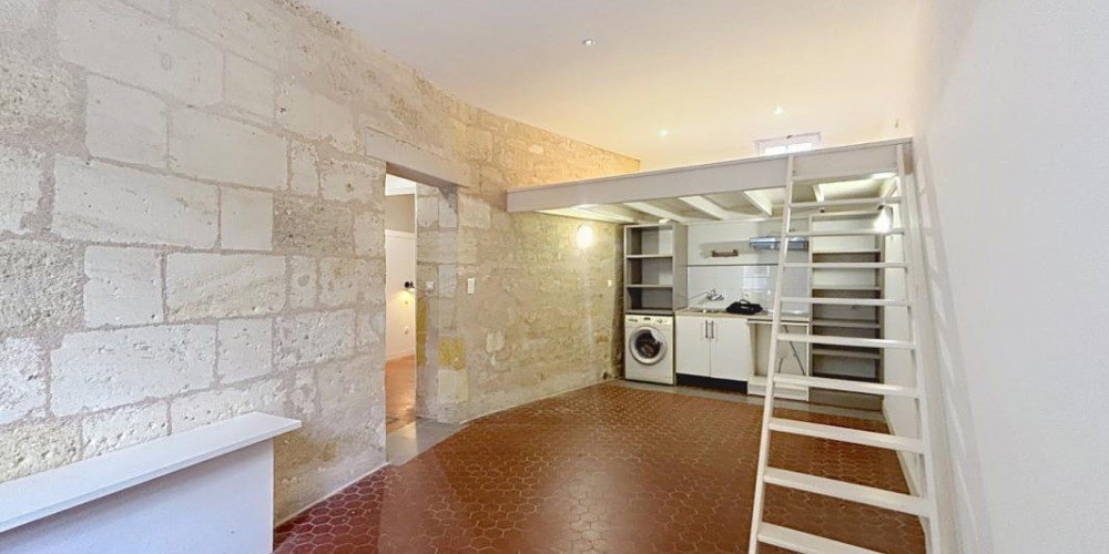 appartement à BORDEAUX (33000)