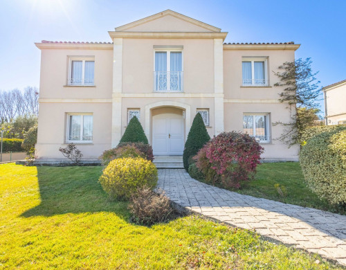 maison  GRADIGNAN