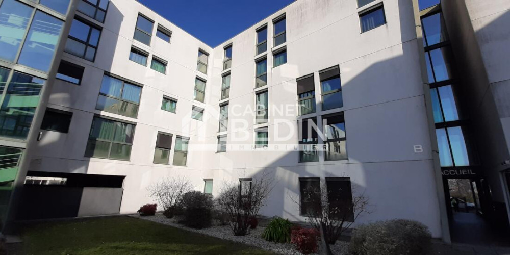 appartement à LE BOUSCAT (33110)