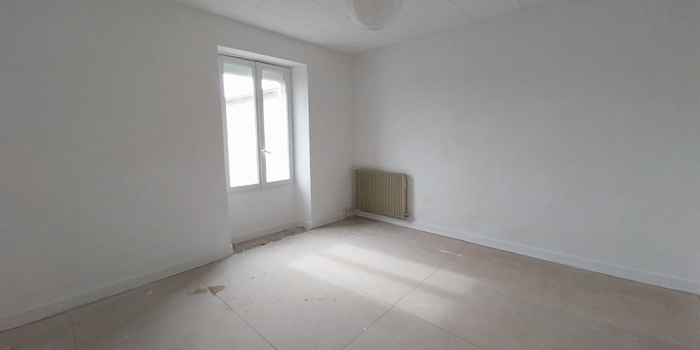 maison à TABANAC (33550)