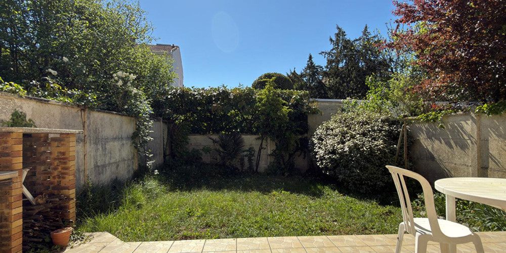 maison à LE BOUSCAT (33110)