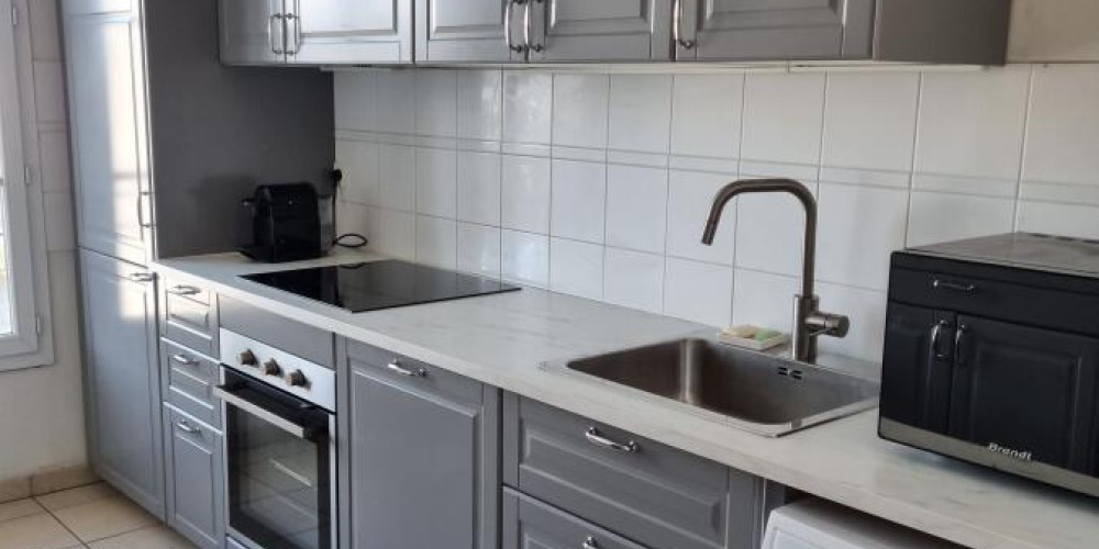 appartement à BORDEAUX (33300)