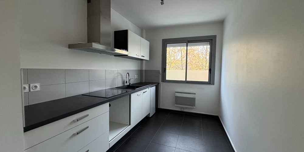 appartement à BORDEAUX (33200)