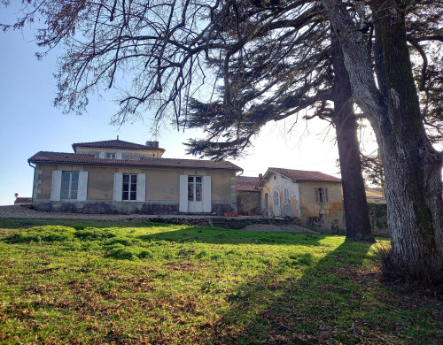 maison  ST SEURIN DE CURSAC