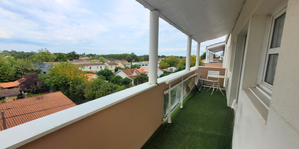 appartement à PESSAC (33600)