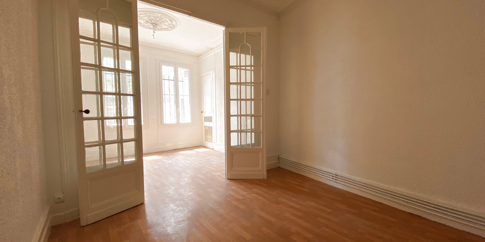 appartement à BORDEAUX (33000)