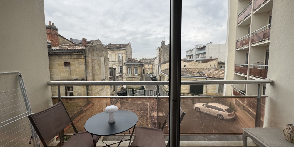 appartement à BORDEAUX (33000)