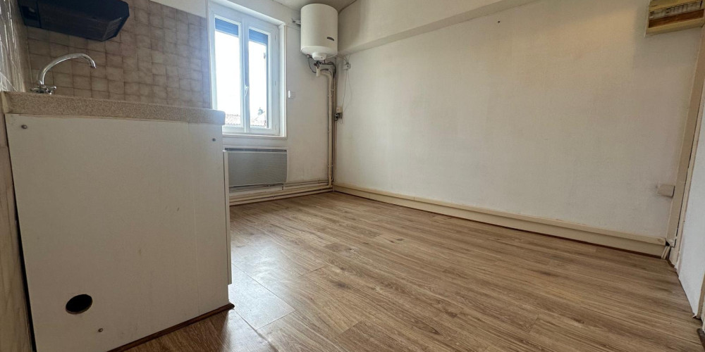 appartement à PODENSAC (33720)