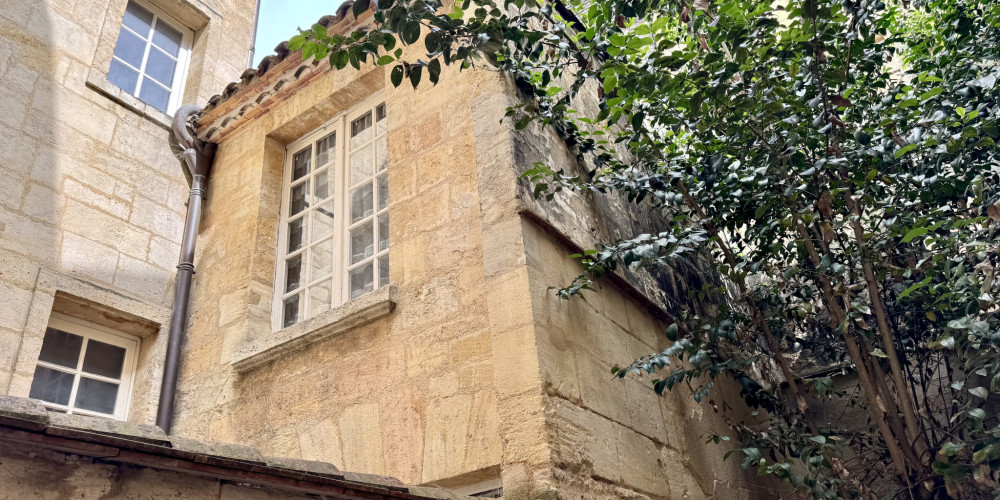 appartement à BORDEAUX (33000)