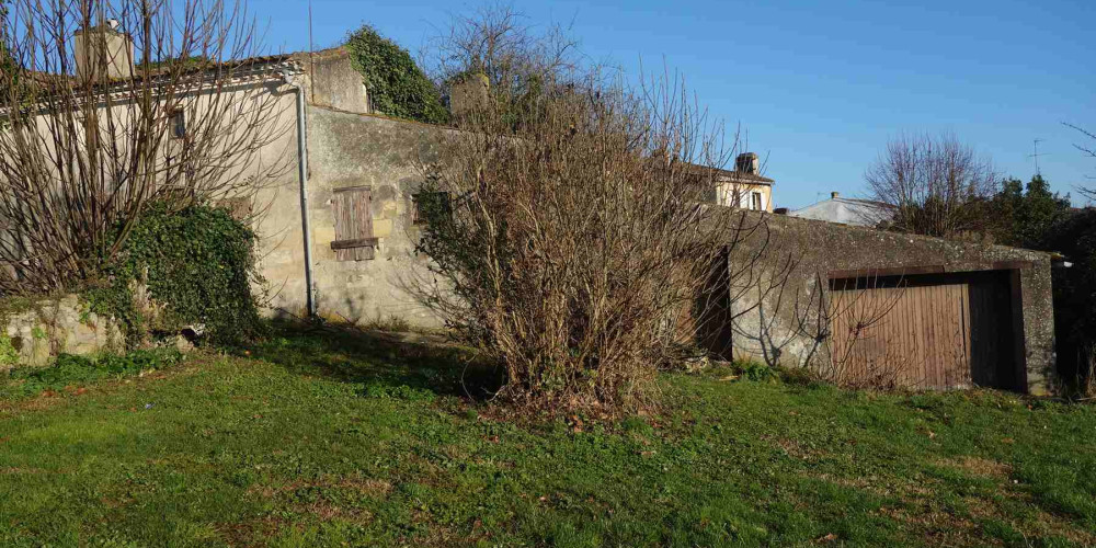 maison à BLAYE (33390)