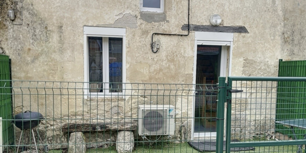 appartement à FOURS (33390)