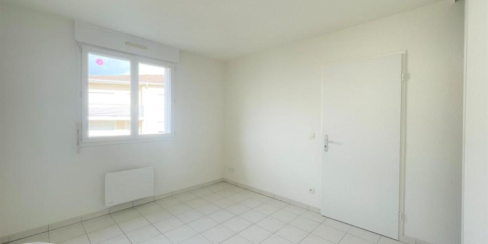 appartement à PINEUILH (33220)