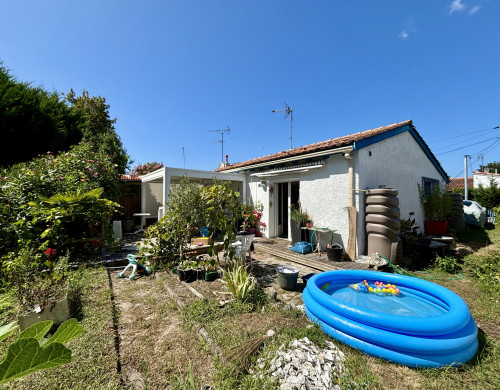 maison  ARES