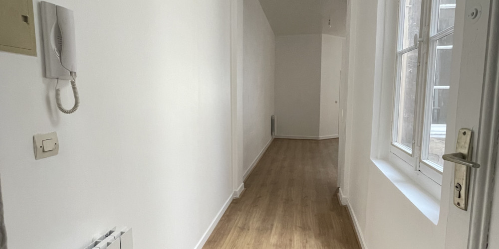 appartement à BORDEAUX (33000)