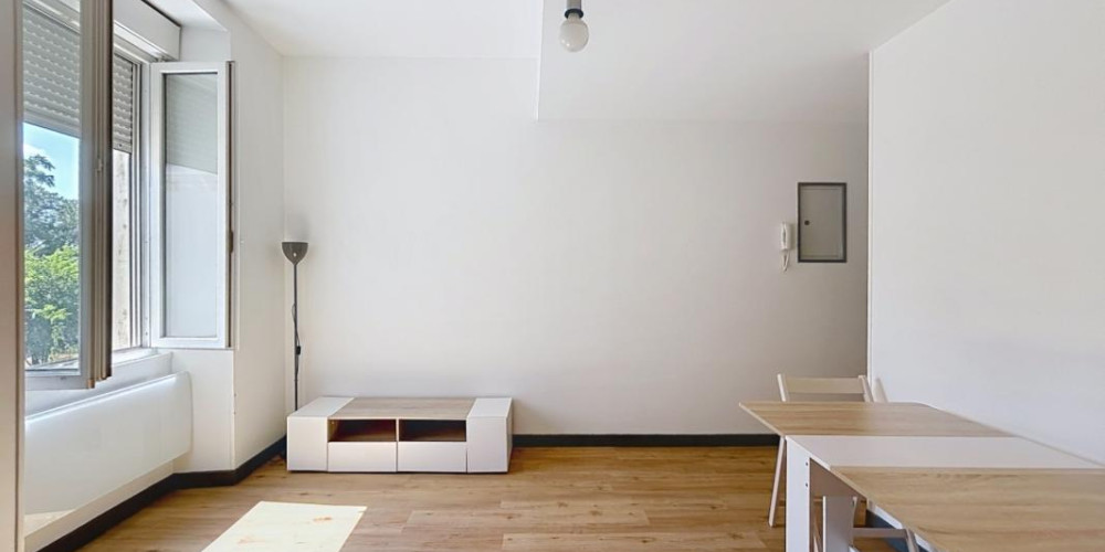 appartement à PODENSAC (33720)