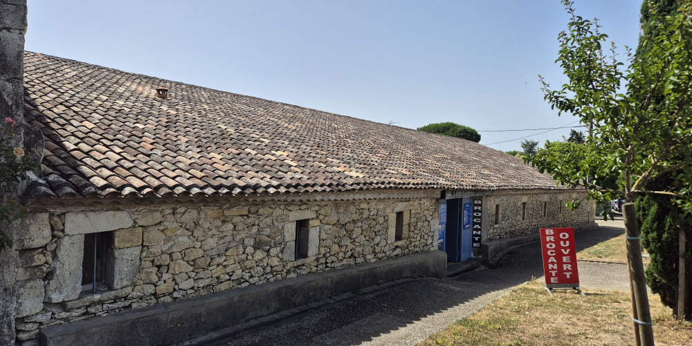 immeuble à SAUVETERRE DE GUYENNE (33540)