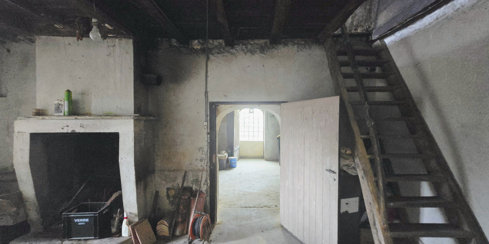 maison à LES SALLES DE CASTILLON (33350)