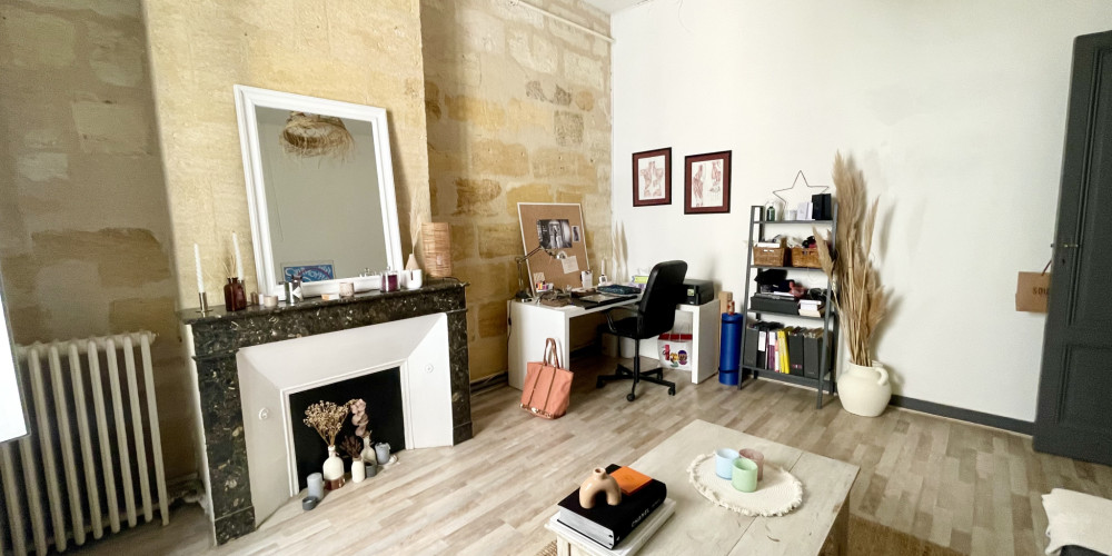 appartement à BORDEAUX (33800)
