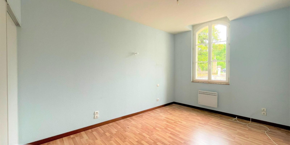 appartement à COUTRAS (33230)