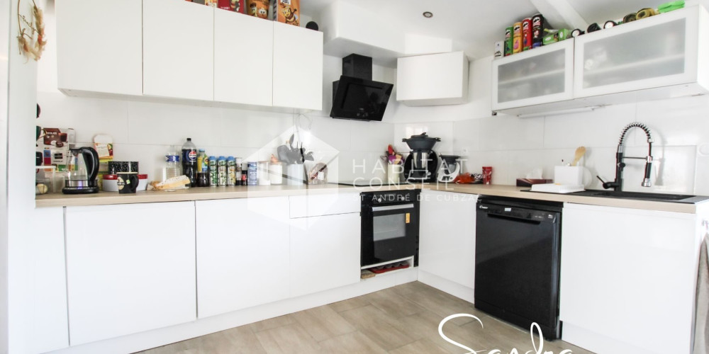 maison à CAVIGNAC (33620)