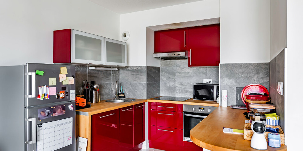 appartement à PESSAC (33600)