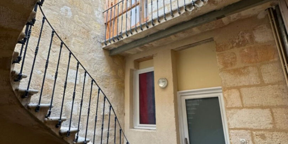 appartement à BORDEAUX (33000)