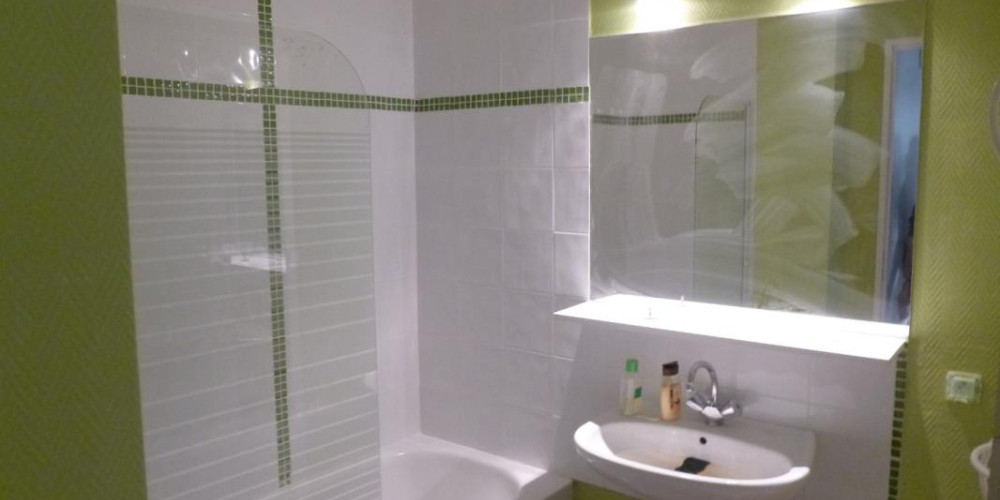 appartement à BORDEAUX (33200)