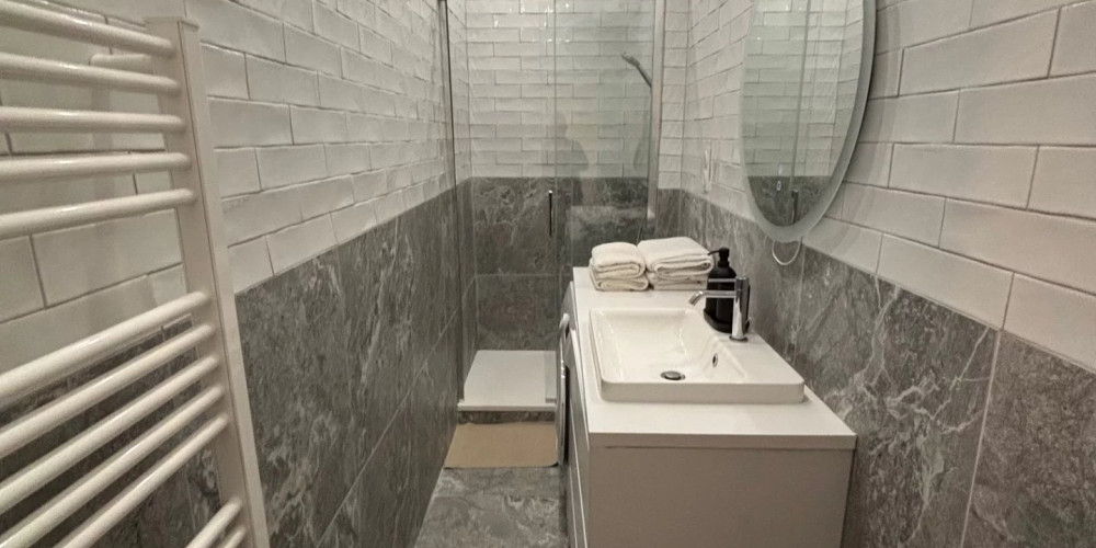 appartement à BORDEAUX (33000)