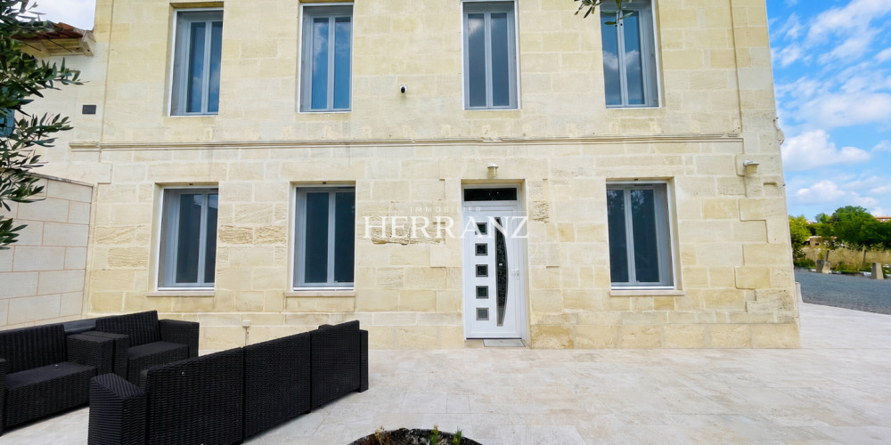 maison à ARVEYRES (33500)