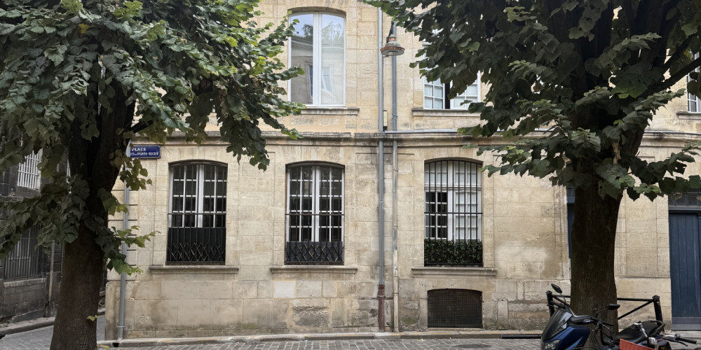 appartement à BORDEAUX (33000)