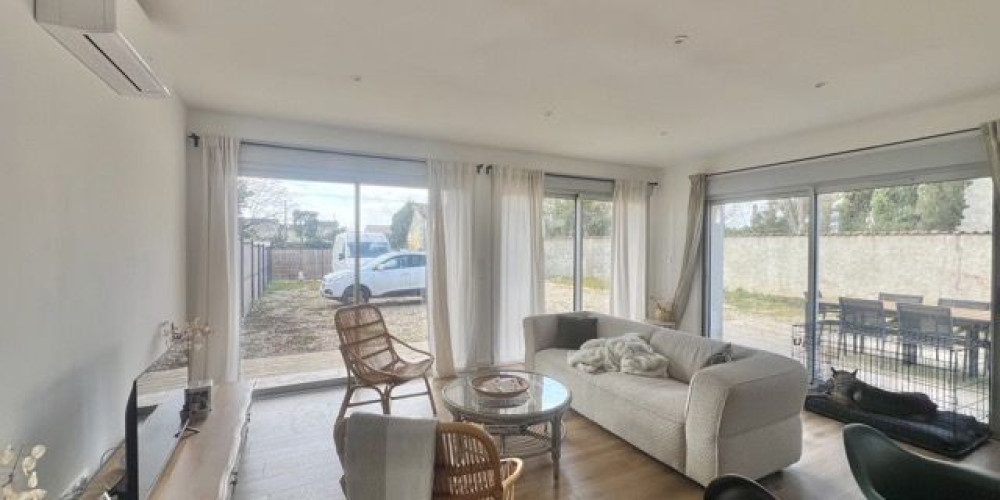 maison à NEAC (33500)