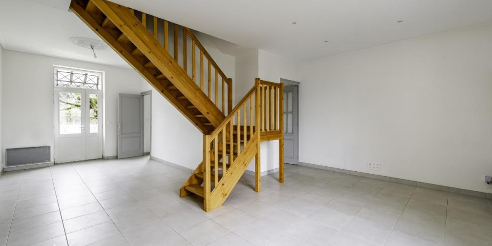 appartement à BERSON (33390)