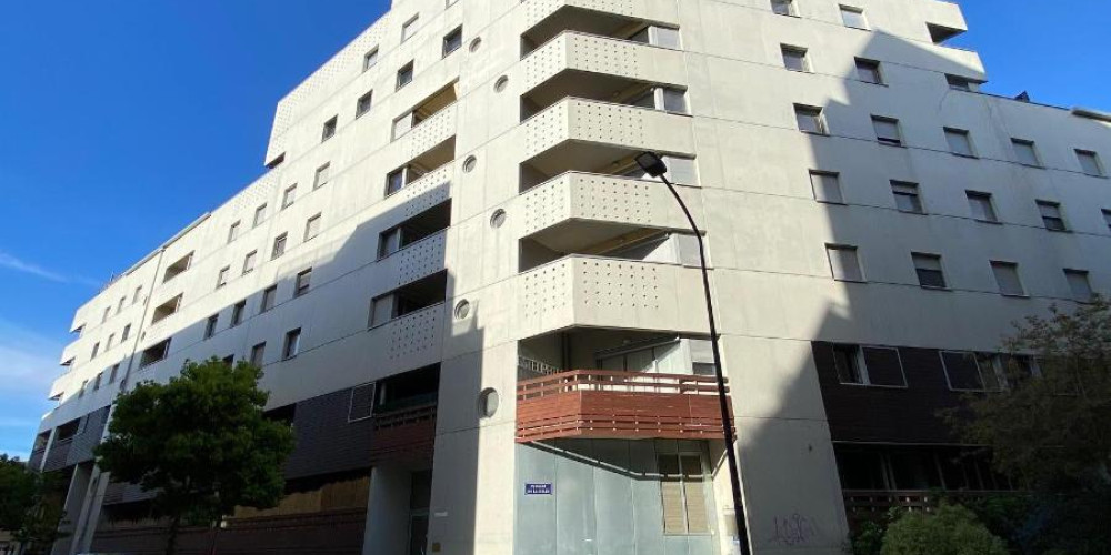 appartement à BORDEAUX (33300)