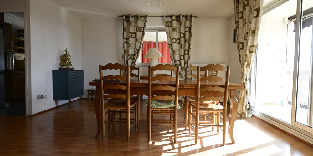 appartement à PESSAC (33600)