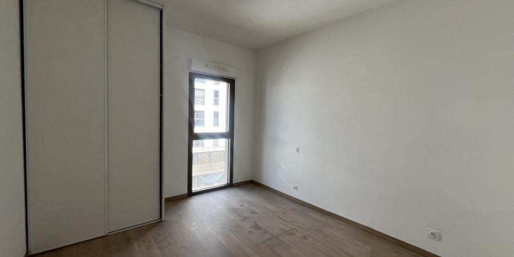 appartement à BORDEAUX (33100)