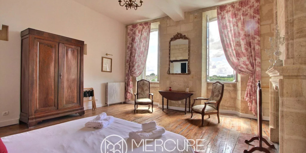 maison à ST EMILION (33330)