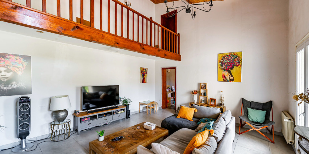 maison à STE TERRE (33350)
